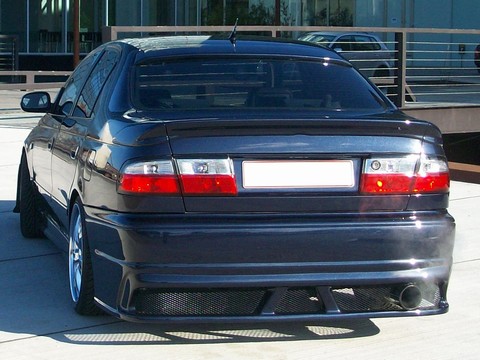Krystal rød/hvid baglygter Toyota Carina E Sedan
Varenr. 383